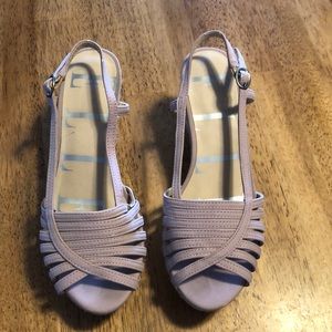 ELLE Jaycee lavender sandals